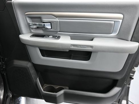 Used 2018 RAM 2500 Big Horn image 16