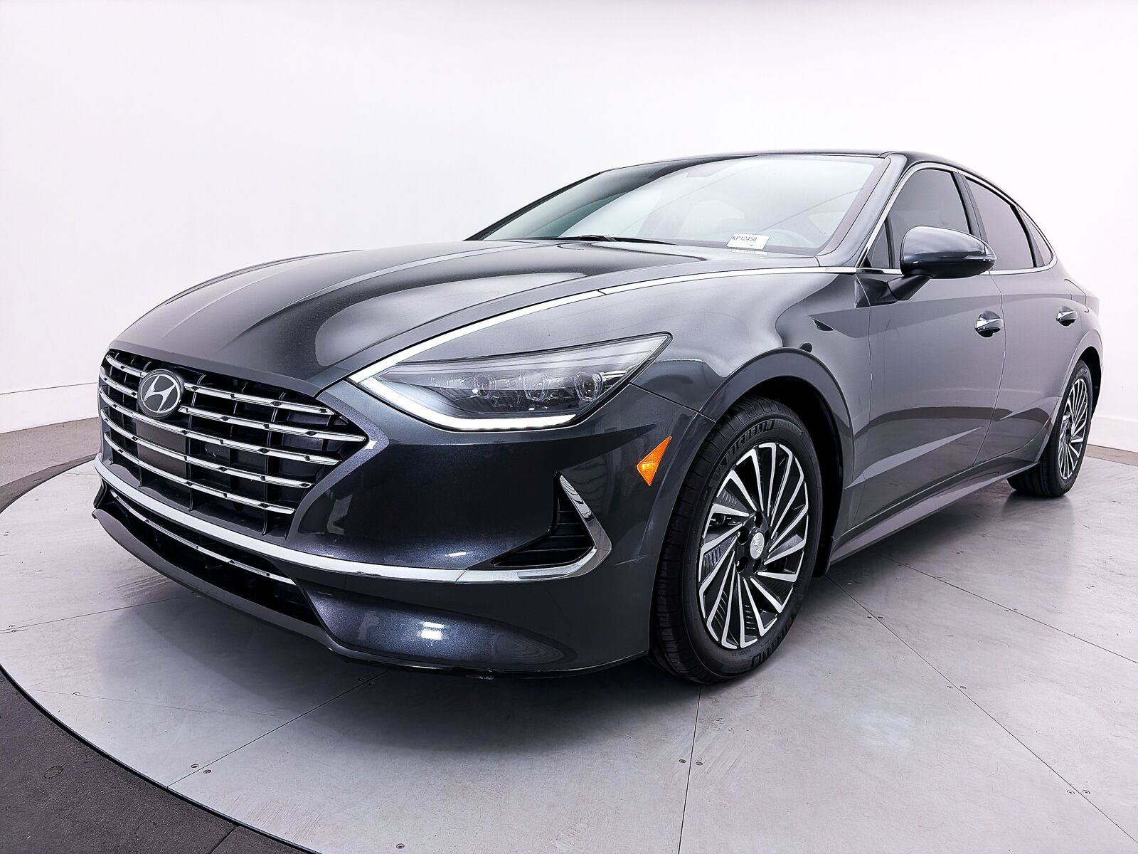 Used 2023 Hyundai Sonata SEL w/ Cargo Package FWD image 13