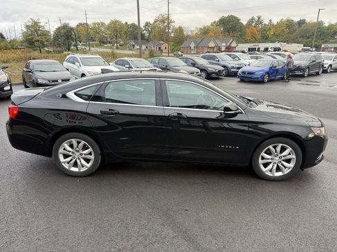 Used 2017 Chevrolet Impala LT w/ Convenience Package image 6