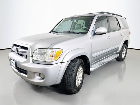 Used 2007 Toyota Sequoia Limited AWD/4WD image 3