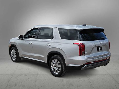 Certified 2025 Hyundai Palisade SEL FWD image 6