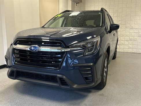 Used 2024 Subaru Ascent Premium w/ Convenience Package image 26