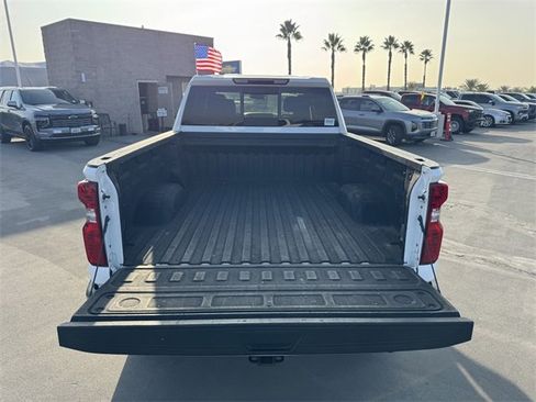 Used 2020 Chevrolet Silverado 2500 LT w/ Convenience Package image 8