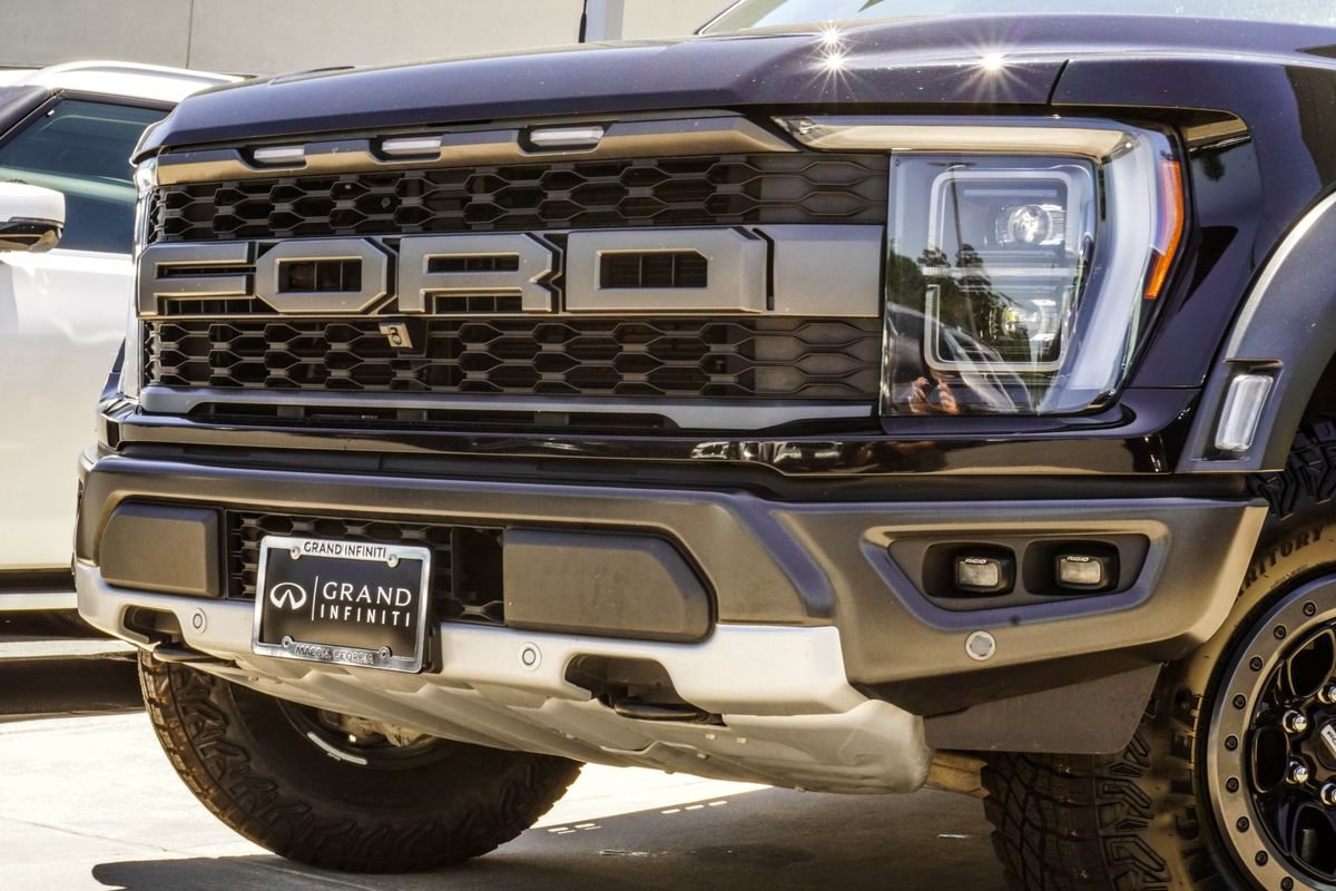 Used 2023 Ford F150 Raptor w/ Raptor Carbon Fiber Package AWD/4WD image 2