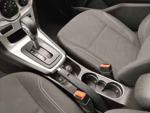 Used 2017 Ford Fiesta SE image 26