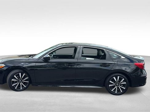 Used 2023 Honda Civic EX image 4