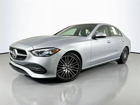 Used 2022 Mercedes-Benz C 300 4MATIC Sedan w/ Exclusive Trim Package image 4