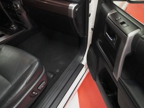 Used 2022 Toyota 4Runner Limited image 14