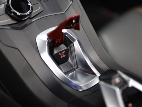 Used 2016 Lamborghini Huracan LP 610-4 image 31