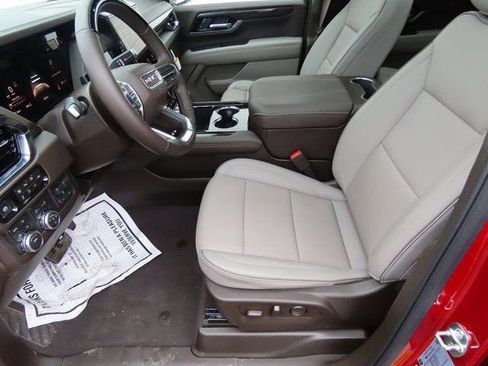 New 2026 GMC Yukon XL Elevation w/ Elevation Premium Package AWD/4WD image 39