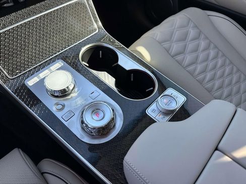 New 2026 Genesis GV80 3.5T e-SC image 29