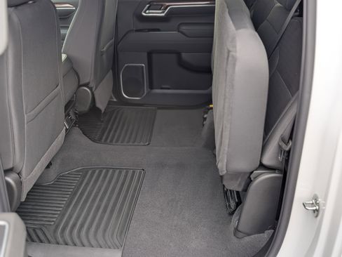 New 2026 Chevrolet Silverado 1500 LT image 28