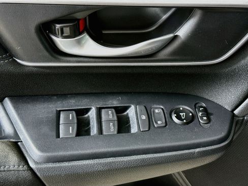 Used 2019 Honda CR-V EX image 20