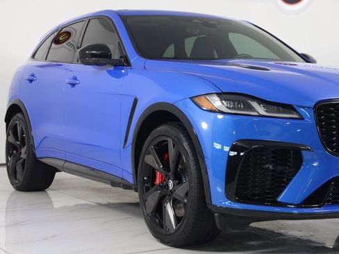 Used 2024 Jaguar F-PACE SVR image 72