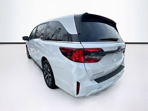 Certified 2025 Honda Odyssey EX-L image 5