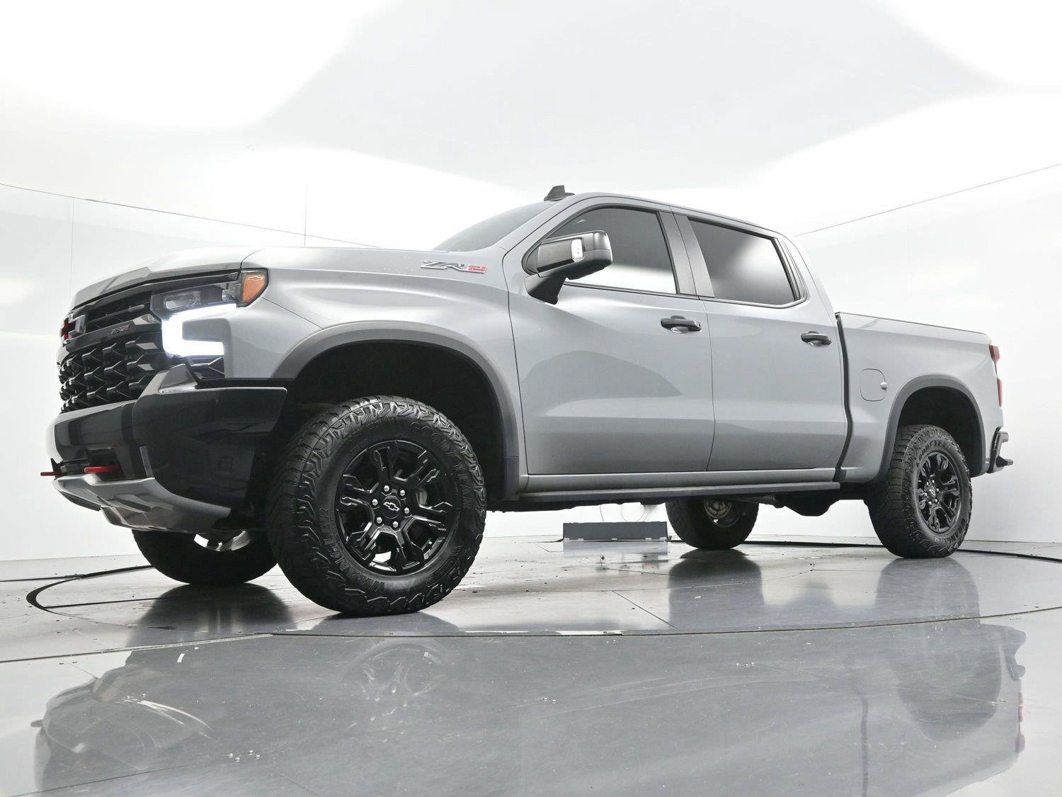 Used 2024 Chevrolet Silverado 1500 ZR2 w/ Technology Package AWD/4WD image 45