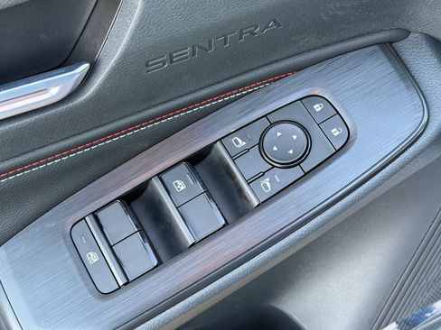 New 2026 Nissan Sentra SR image 22