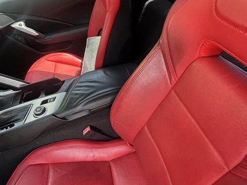 Used 2016 Chevrolet Corvette Stingray Coupe w/ Carbon Flash Badge Package image 46