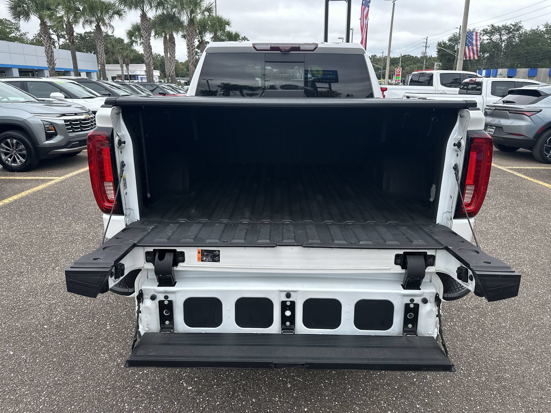 Used 2020 GMC Sierra 1500 Denali w/ Denali Ultimate Package AWD/4WD image 34