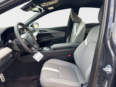 New 2026 Toyota Camry SE FWD image 20