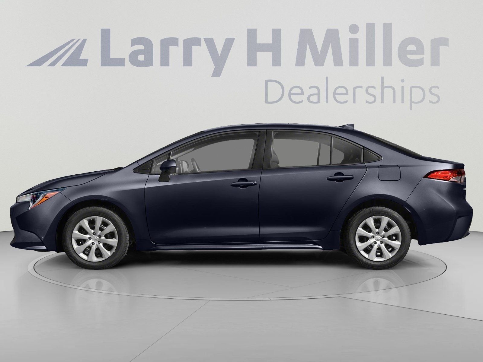 Used 2021 Toyota Corolla LE w/ Carpet Mat Package (TMS) FWD image 3