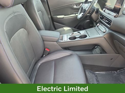 Used 2023 Hyundai Kona Limited FWD image 17