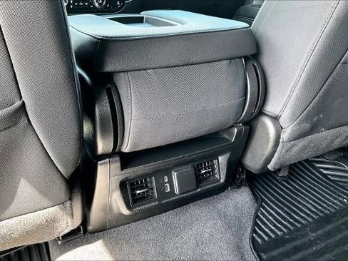 Used 2023 GMC Sierra 1500 Elevation AWD/4WD image 11