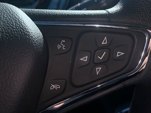 Used 2017 Chevrolet Cruze LT w/ Convenience Package image 8