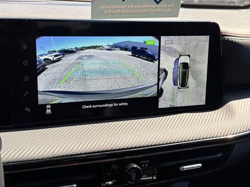 New 2025 Nissan Kicks SR image 24