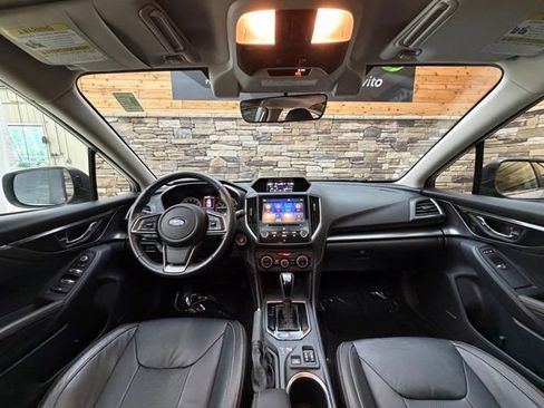 Used 2019 Subaru Crosstrek 2.0i Limited w/ Moonroof Package w/Navigation AWD/4WD image 18