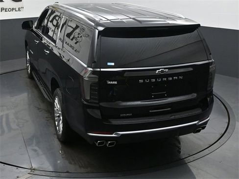 New 2026 Chevrolet Suburban High Country image 27