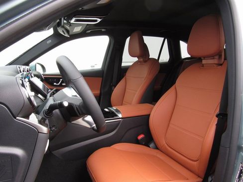 New 2026 Mercedes-Benz GLC 300 4MATIC image 10