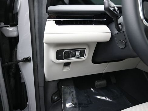 New 2026 Lincoln Nautilus Premier w/ Equipment Group 102A image 13