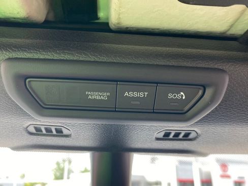 Used 2023 Jeep Wrangler Unlimited Sahara AWD/4WD image 27