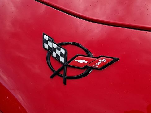 Used 2002 Chevrolet Corvette Coupe w/ Preferred Equipment Group2 RWD image 10