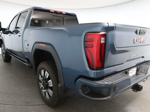 Used 2024 GMC Sierra 2500 Denali w/ Denali Reserve Package image 6
