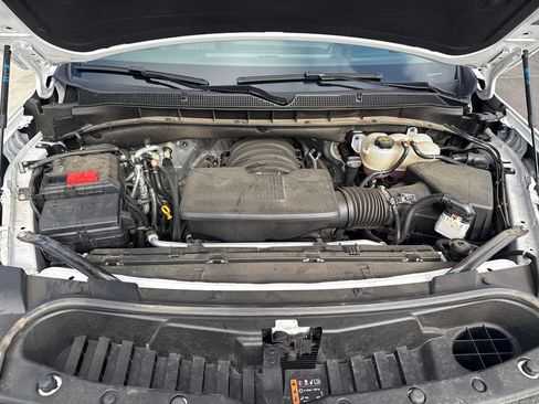 Used 2025 Chevrolet Tahoe High Country image 23