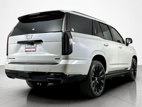 Used 2025 Cadillac Escalade Sport Platinum image 5
