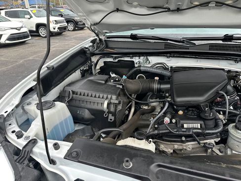 Used 2021 Toyota Tacoma SR5 image 19