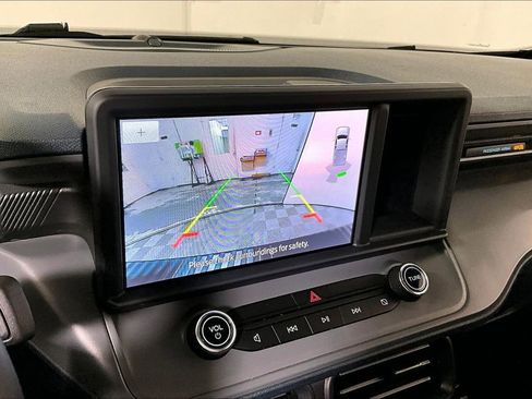 Used 2024 Ford Maverick Lariat w/ Black Appearance Package image 21