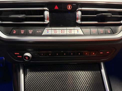 Used 2021 BMW M4 Coupe w/ Executive Package RWD image 40