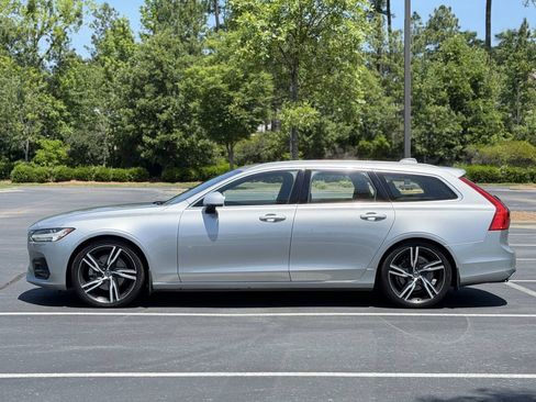 Used 2018 Volvo V90 T5 R-Design FWD image 4