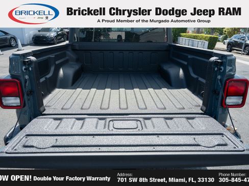 New 2026 Jeep Gladiator Sport image 9