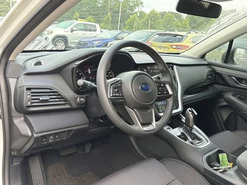 Certified 2025 Subaru Outback Premium AWD/4WD image 10