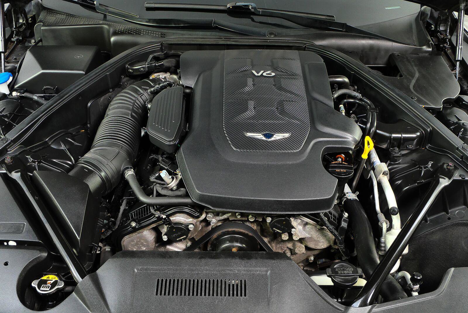 Used 2018 Genesis G80 3.8 RWD image 30