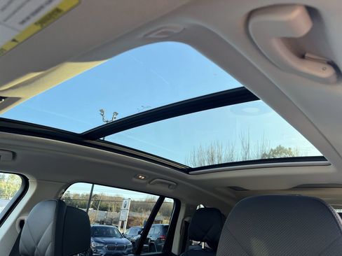 Certified 2024 BMW X7 xDrive40i image 29