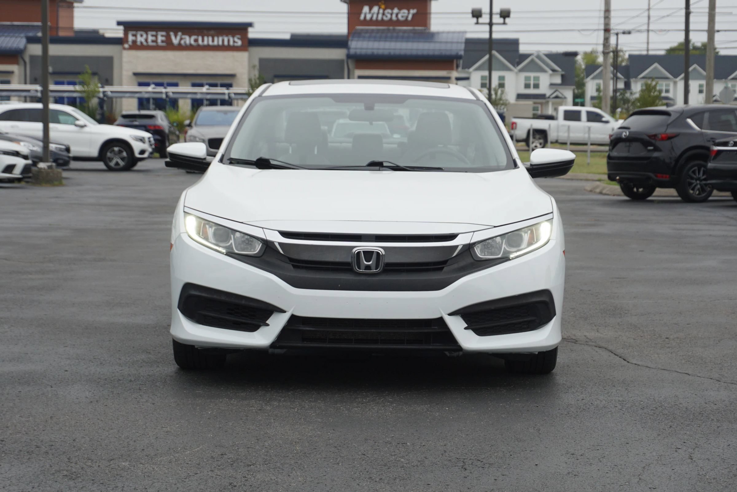 Used 2017 Honda Civic EX image 2