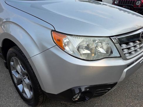 Used 2011 Subaru Forester 2.5X Touring AWD/4WD image 22