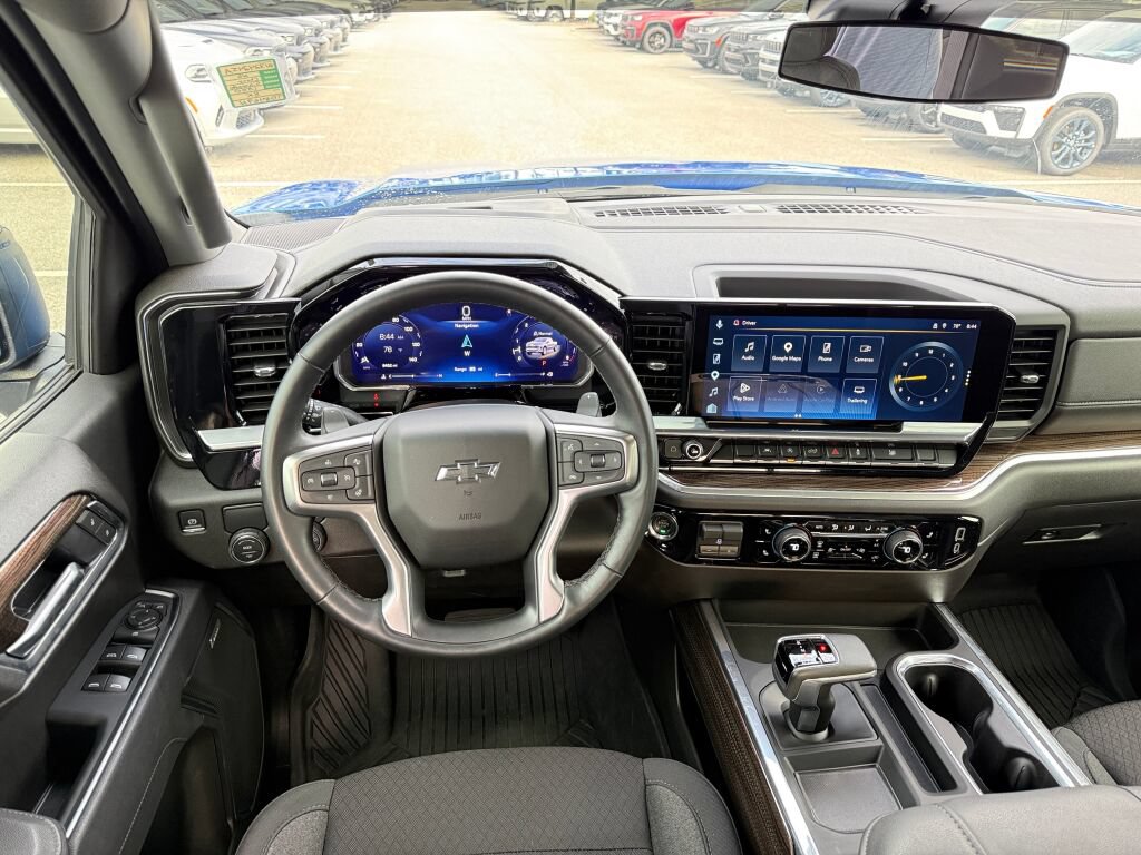 Used 2026 Chevrolet Silverado 1500 RST w/ All Star Edition Plus RWD image 13