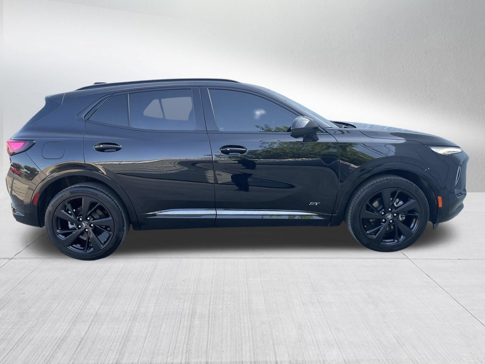 Used 2025 Buick Envision Sport Touring AWD/4WD image 5
